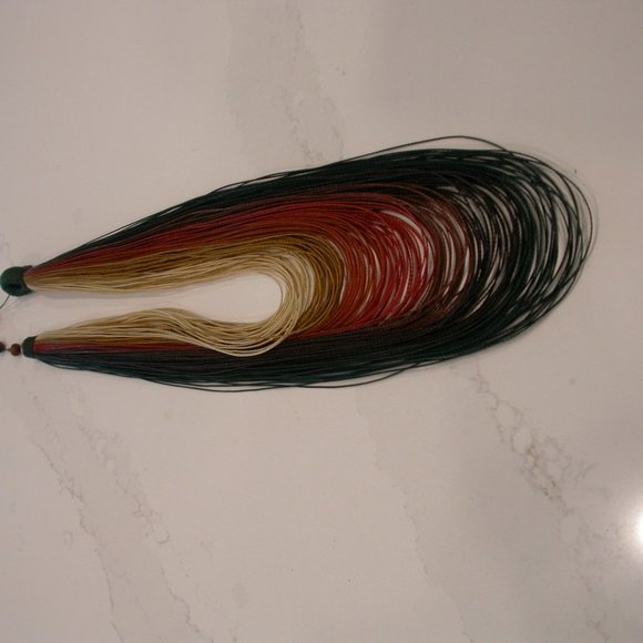 String Bibb Necklace - Picture 2 of 3